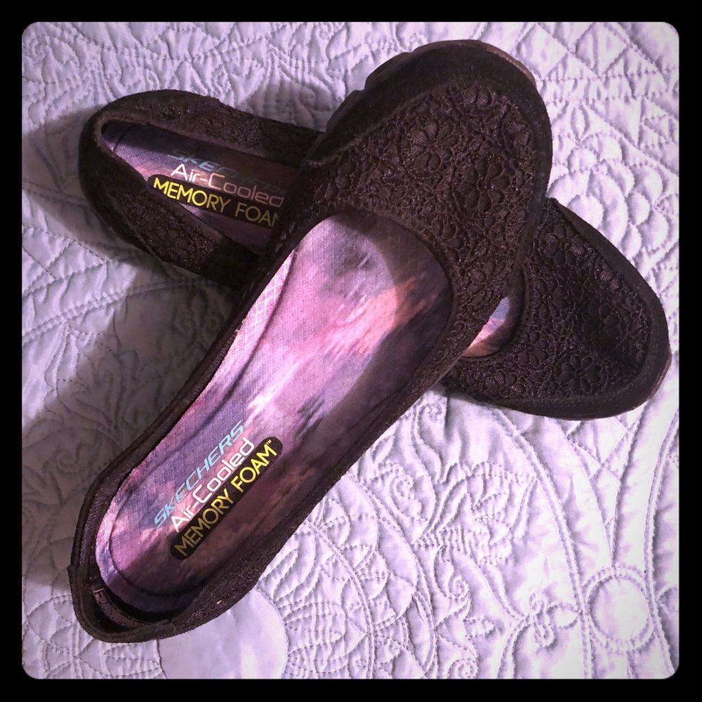 Sketcher black flats with memory foam size 8.5